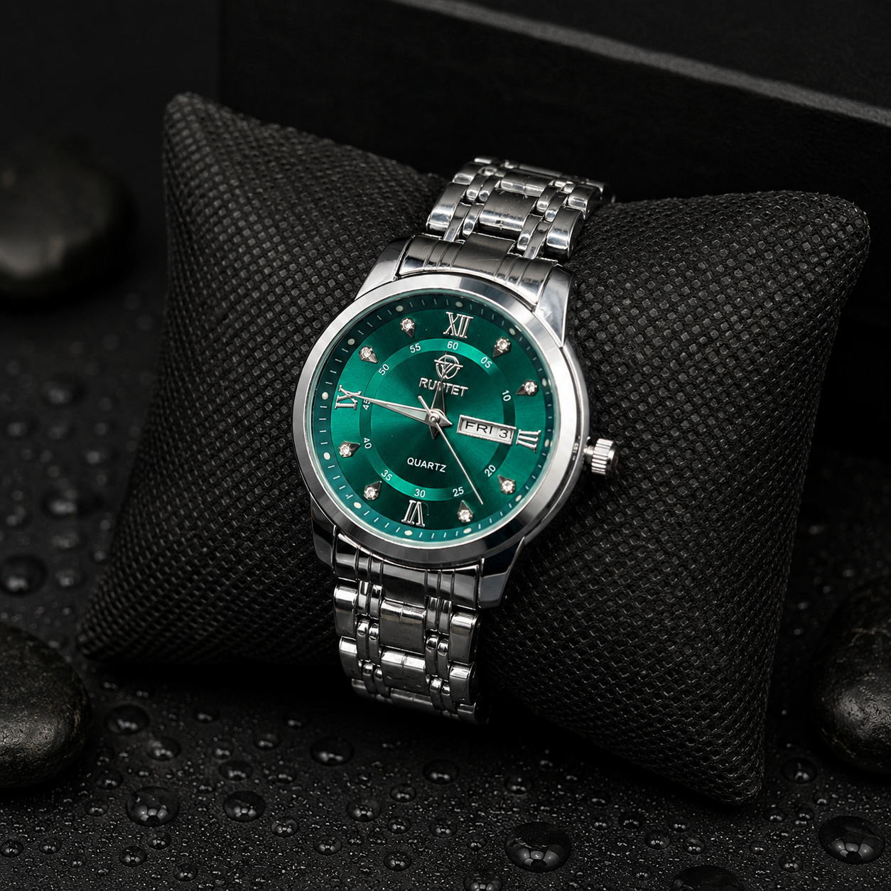 RUSTET Emerald Green Quartz Watch – Stainless Steel Luxury Dress Watch with Day & Date Display