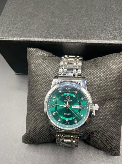 RUSTET Emerald Green Quartz Watch – Stainless Steel Luxury Dress Watch with Day & Date Display